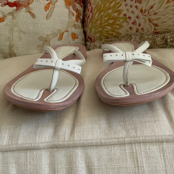 Versatile Feminine Wht/Rose Bikini Sandal ColeHaan - Picture 11 of 16